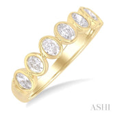 1.00 Ctw 7-Stone Bezel Set Oval Cut Diamond Fashion Band in 14K Yellow Gold